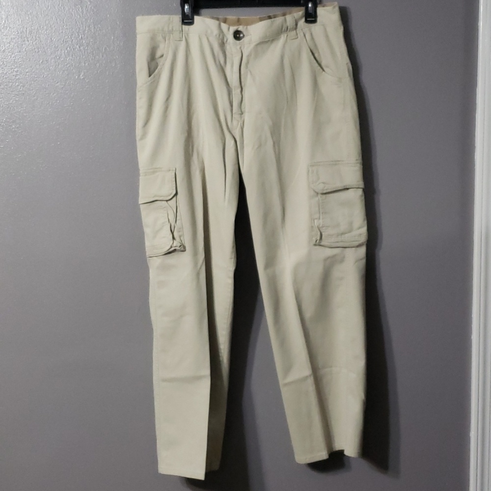 Tommy Bahama Island Soft Khaki Size 38 Cargo Pants